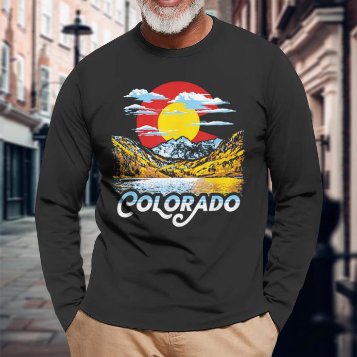 Vintage Colorado Flag Maroon Bells Retro Mountains Graphic Long Sleeve T-Shirt Gifts for Old Men