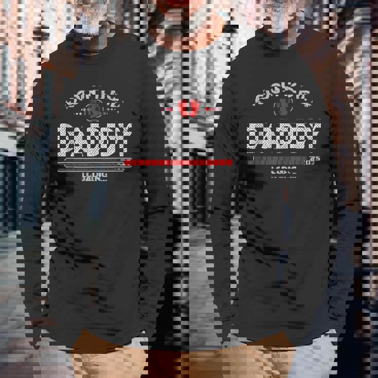 Vintage First Time Daddy Est 2025 Loading Soon To Be Papa Long Sleeve T-Shirt Gifts for Old Men