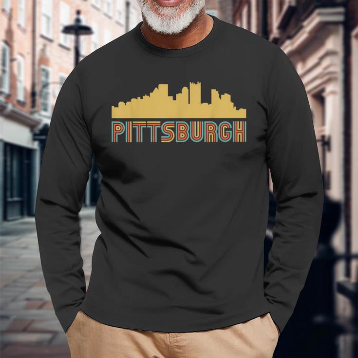 Vintage Retro Pittsburgh Pennsylvania Skyline Long Sleeve T-Shirt Gifts for Old Men