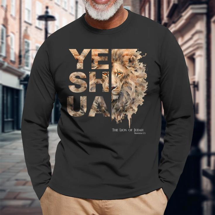 Yeshua Lion Of Judah Jesus God Bible Verse Revelation Long Sleeve T-Shirt Gifts for Old Men
