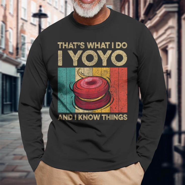 I Yoyo And I Know Things Vintage Yoyo Long Sleeve T-Shirt Gifts for Old Men