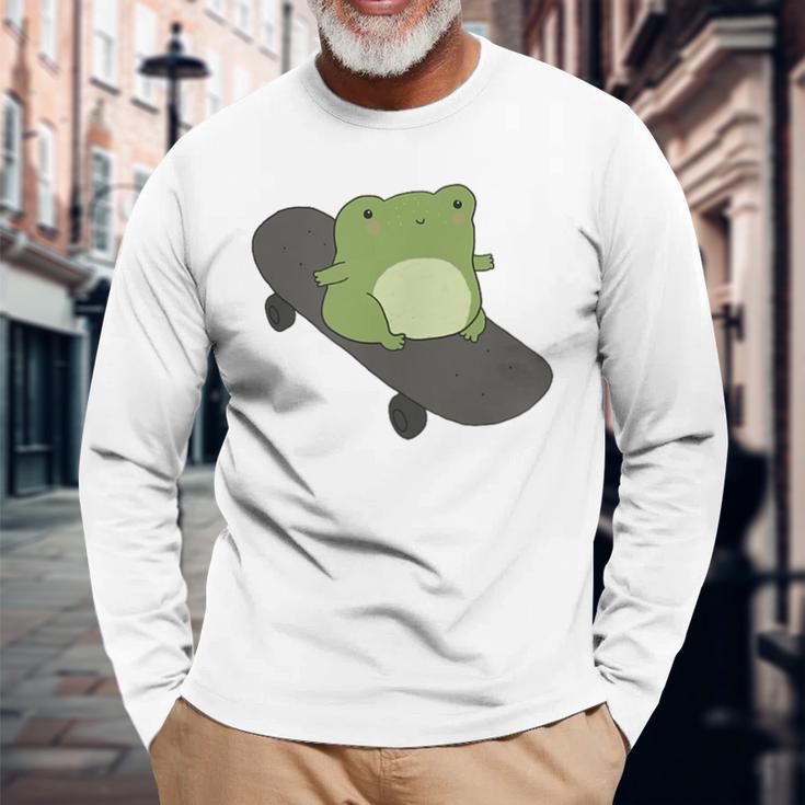 Cute Frog And Skateboard Kawaii Cottagecore Aesthetic Long Sleeve T-Shirt Gifts for Old Men