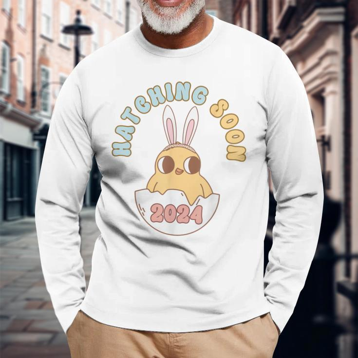 Groovy Hatching Soon Pregnancy Easter Pregnancy Announcement Long Sleeve T-Shirt Gifts for Old Men