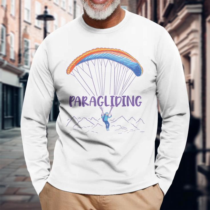 Paraglider Text Auf Parachute Mit Paraglider Flies In Gray Langarmshirts Geschenke für alte Männer