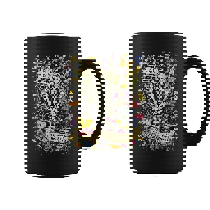 Concienciación De La Salud Mental De Flores Silvestres Retro Protect Your Peace Taza de café