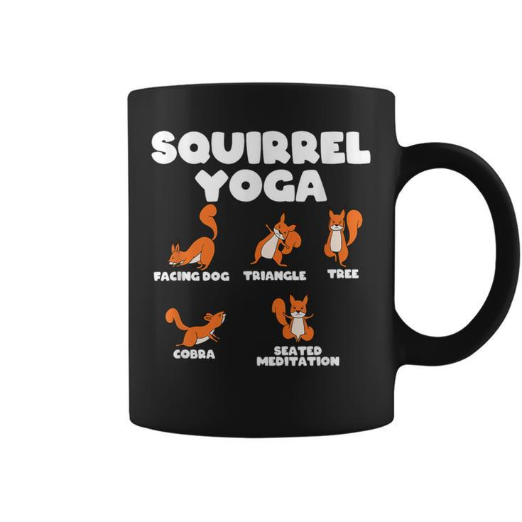 Eichhörnchen Yoga Lustiges Pose Illustration Schwarz Tassen