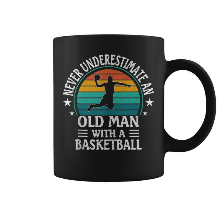 Retro Never Underestimate An Old Man With A Basketball Coffee Mug