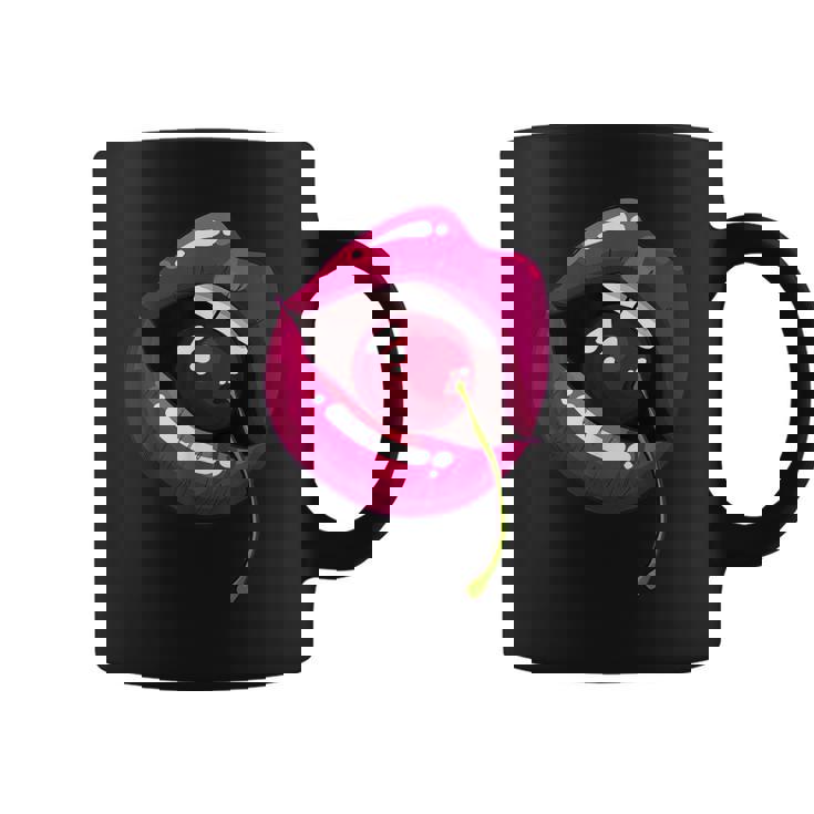 Lèvres Arc-En-Ciel Avec Cerise Dans La Bouche Nostalgie Des Années 80 Tasse