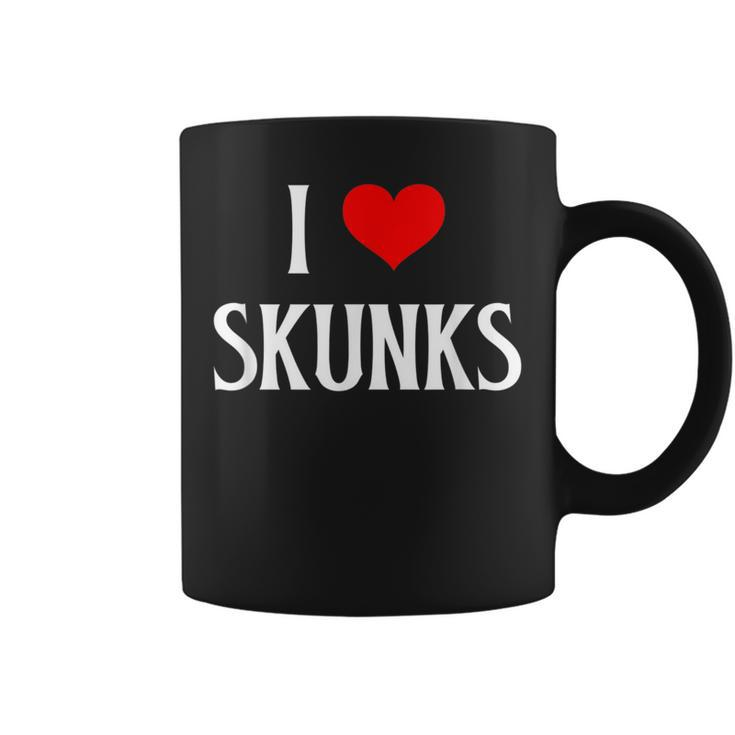 I Love Skunks I Heart Skunks Skunk Lover Stink Badger Weasel Coffee Mug