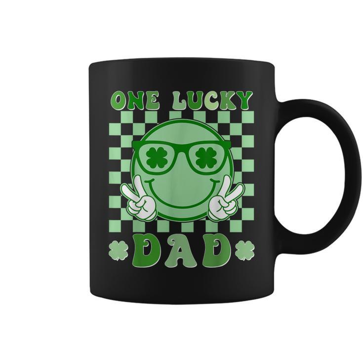 One Lucky Dad Groovy Smile Face St Patrick's Day Irish Dad Coffee Mug