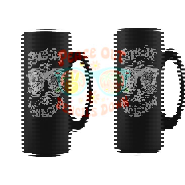 Retro End Of School Year Teacher Summer Last Day Coffee Mug