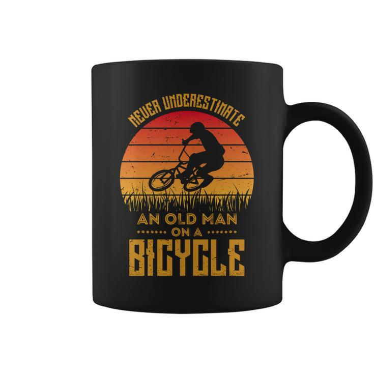 Retro Never Underestimate An Old Man On A Bicycle Coffee Mug