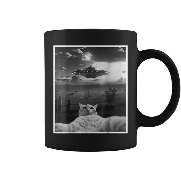 Threadwei Alien Ufo Cat Selfie Kitty Graphic Cat Lover Coffee Mug
