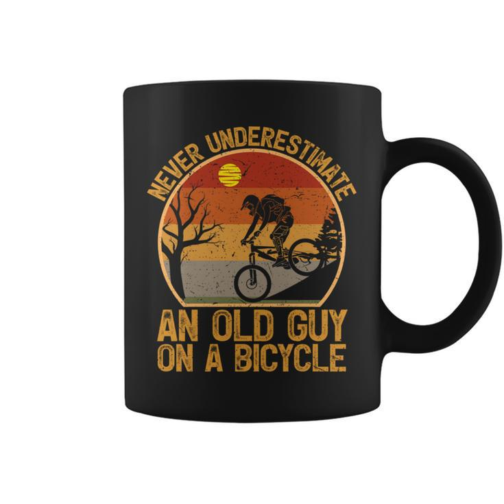 Vintage Retro Never Underestimate An Old Guy On A Bicycle Coffee Mug