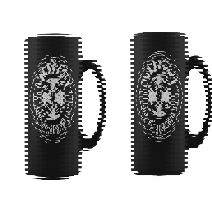I Workout Because My Girlfriend Is Hot T Coffee Mug