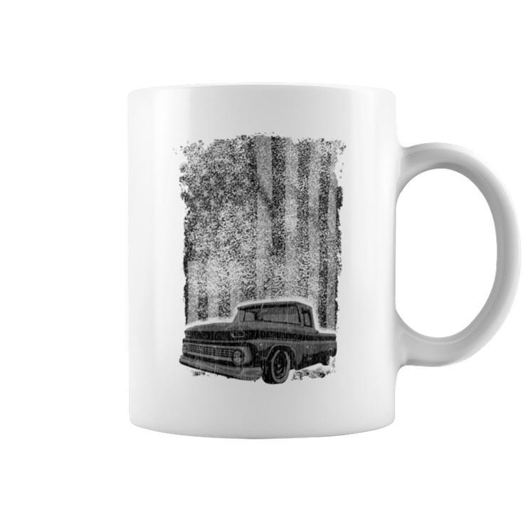 Classic Us Flag Vintage Pickup Truck Coffee Mug