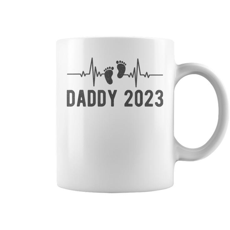 Daddy Est 2023 Heartbeat First Time New Dad Coffee Mug