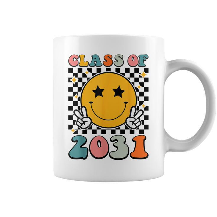Retro Class Of 2031 Grow With Me Graduation 2031 Coffee Mug