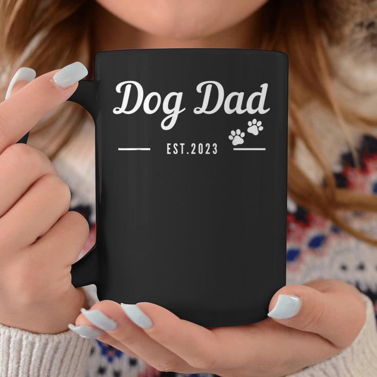 Dog Dad Est 2023 New Dog Daddy First Time Dog Fathers Day Coffee Mug Unique Gifts