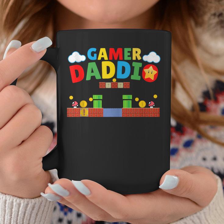 Gamer-Papa Retro-Gamer-Vater-Nostalgiepapa Level Aufsteigen Tassen Lustige Geschenke