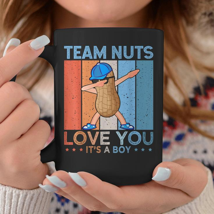 Gender Reveal Team Nuts Team Boy Retro Vintage Tassen Lustige Geschenke
