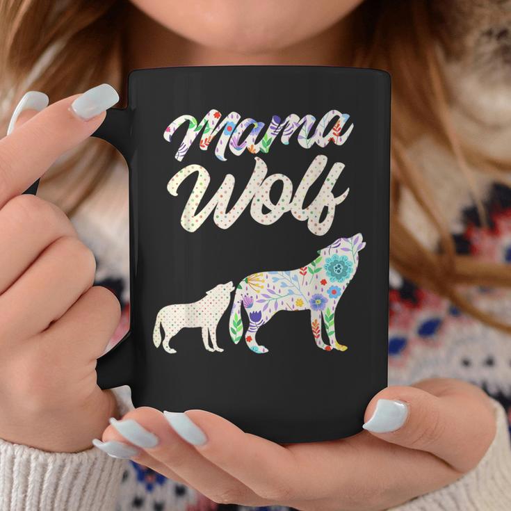 Mama Wolf Floral Wolf Mutter Mit Junges Für Wolf Muttertag Tassen Lustige Geschenke