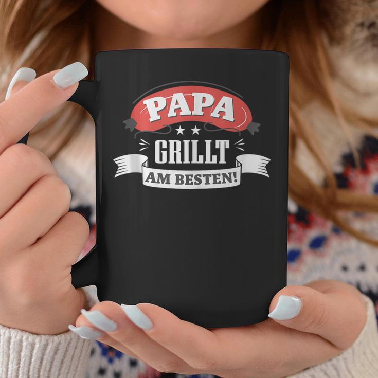 Papa Grillt Am Bestenatertag Tassen Lustige Geschenke