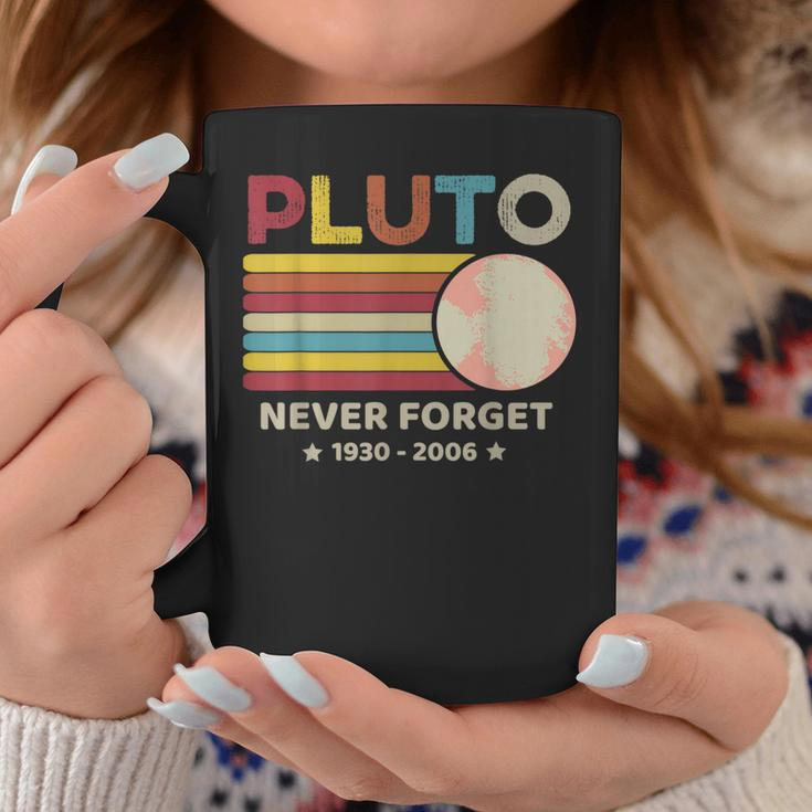 Pluto Never Forget 1930 2006 Vintage Space Science Outfit Coffee Mug Unique Gifts