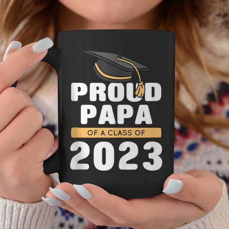 Stolzer Papa Eines Absolventen Der Klasse 2023 Senior 23 Gra Tassen Lustige Geschenke