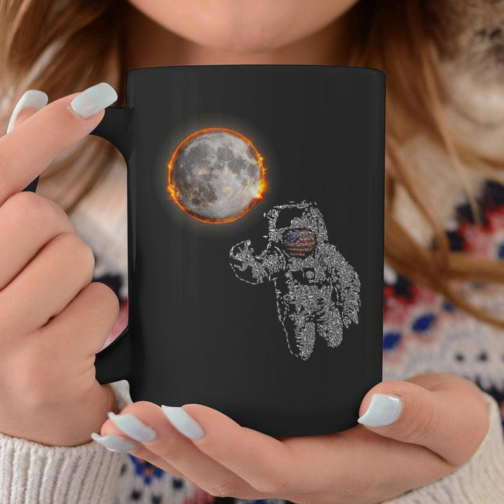 Total Solar Eclipse April 4 2024 Astronaut Coffee Mug Funny Gifts
