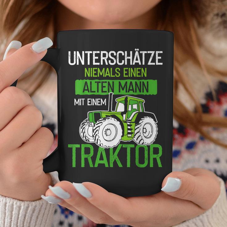 Unterschätze Niemals Einen Alten Mann Mit Einem Traktor Opa Tassen Lustige Geschenke