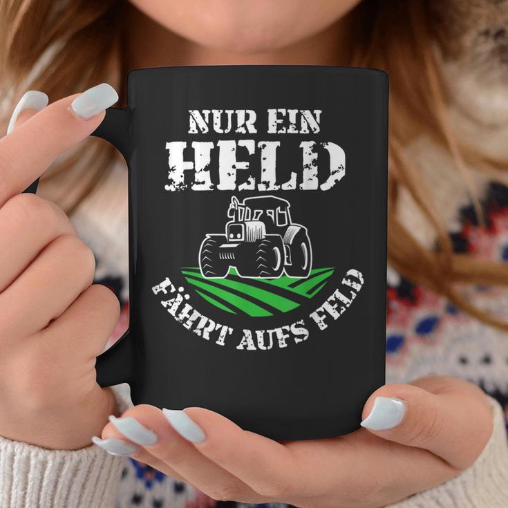 Vintage Farmers Nur Ein Held Fahrt Auf An Feld Tassen Lustige Geschenke