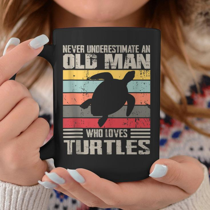 Vintage Never Underestimate An Old Man Who Loves Turtles Coffee Mug Unique Gifts
