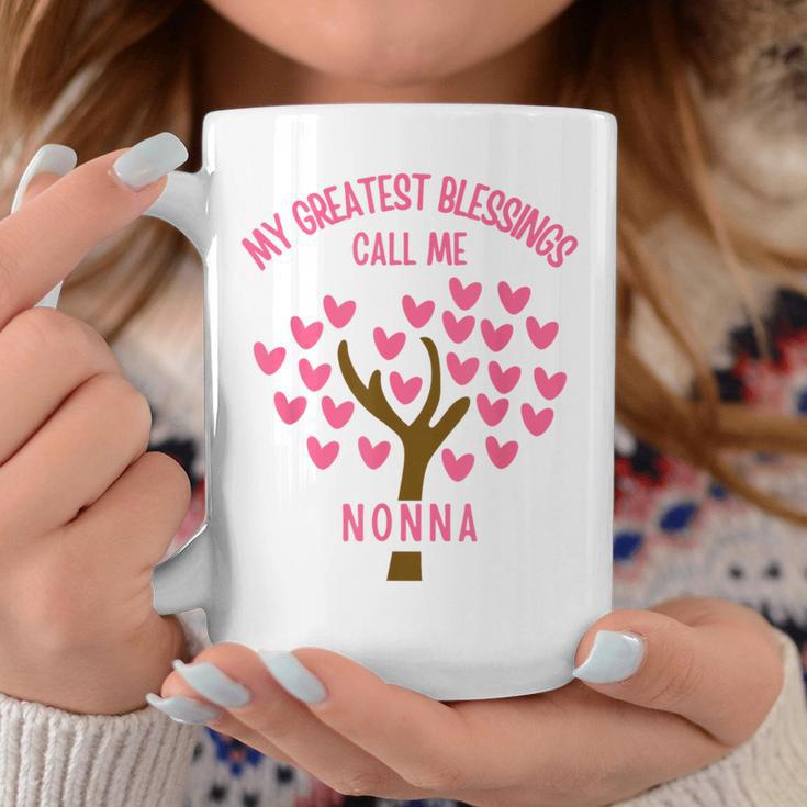 Mis Mayores Bendiciones Me Llaman Nonna Taza de café Regalos divertidos