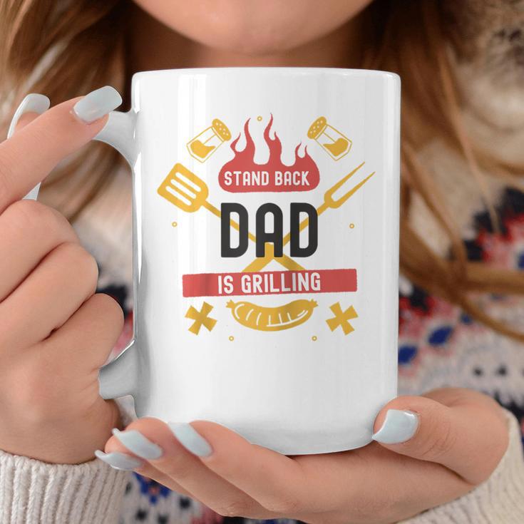 Stand Back Papa Grillt Raglan Tassen Lustige Geschenke