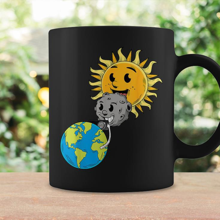 2024 Total Solar Eclipse Earth Moon Sun Photobomb Lover Gag Coffee Mug Gifts ideas