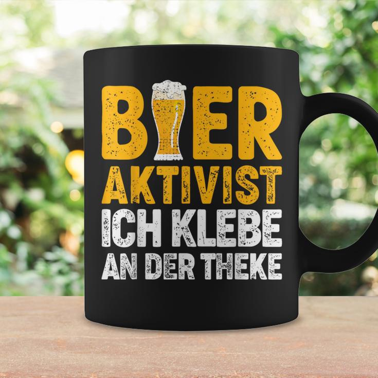 Bier-Aktivist Schwarzes Tassen, Ich Klebe An Der Theke Lustiges Biertrinker-Design Geschenkideen