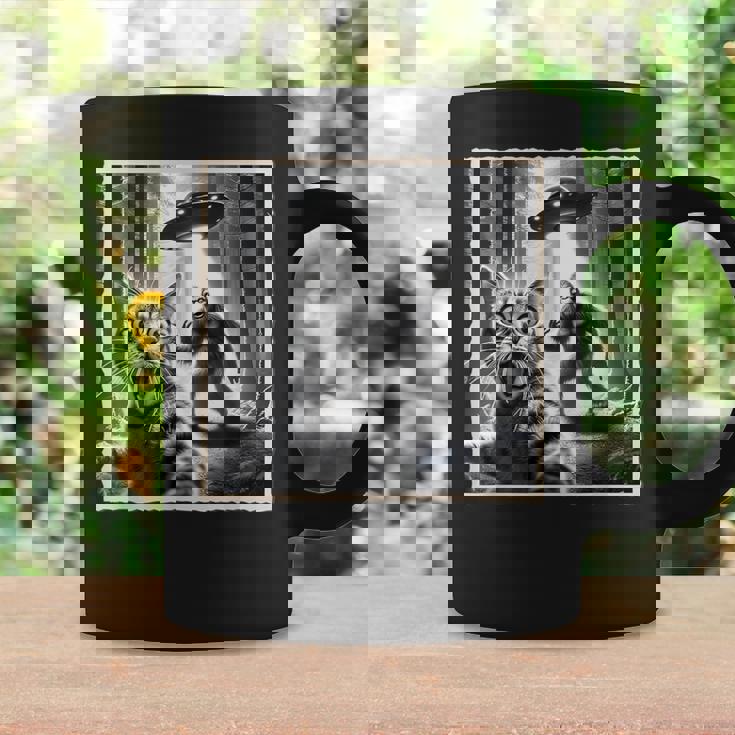 Cat Selfie With Bigfoot & Ufo Sasquatch & Cat Coffee Mug Gifts ideas