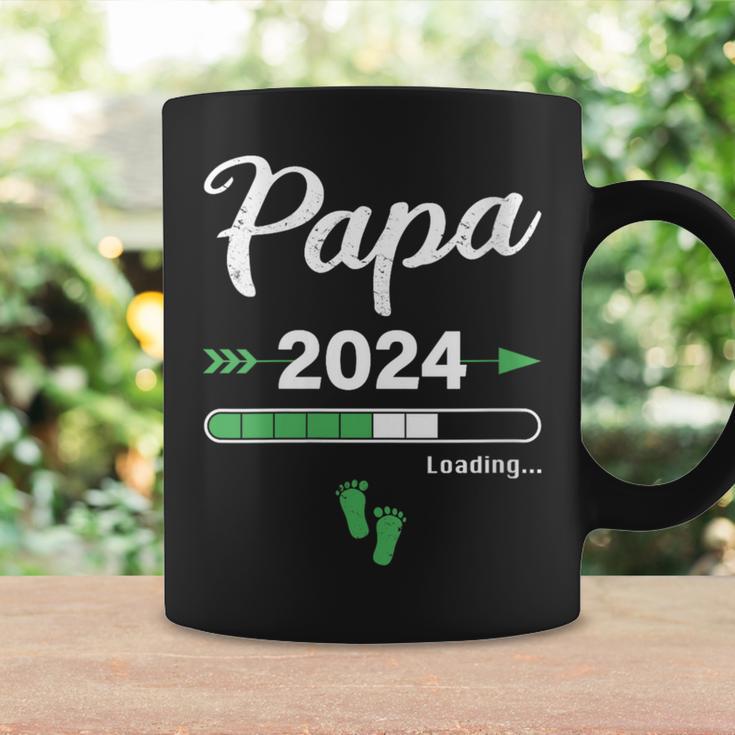 Damen Papa Loading 2024 Werdender Papa Baby Geburt Daddy To Be Mit-Ausschnitt Tassen Geschenkideen