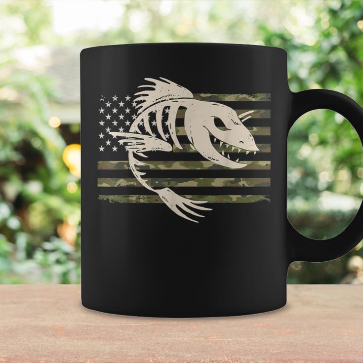 Fish Bones Skeleton Camo Us American Flag Camouflage Fishing Coffee Mug Gifts ideas