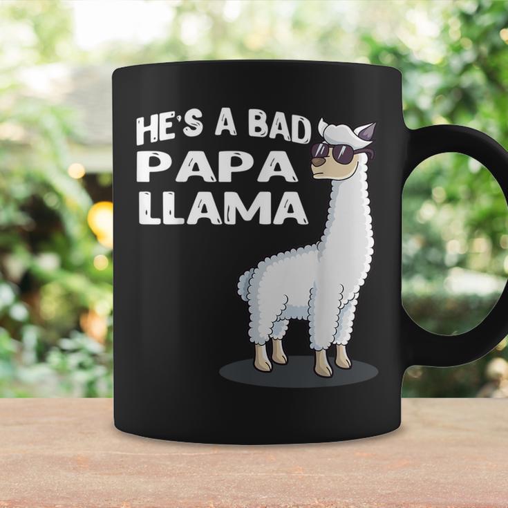 He's A Bad Papa Lama Familie Geburtstag Alpaka Lustiges Tassen Geschenkideen