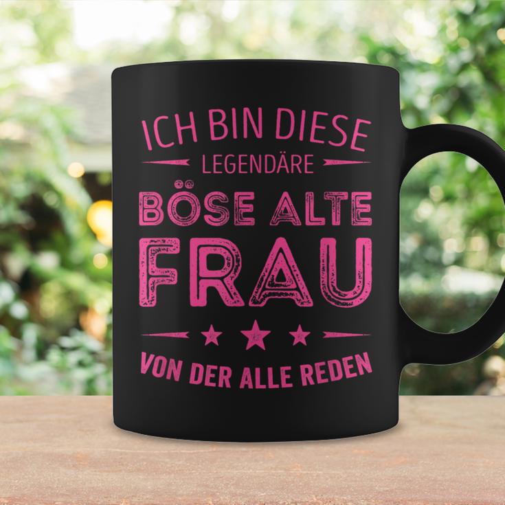 Ich Bin Die Legendäre Böse Alte Frau Tassen in Schwarz Geschenkideen