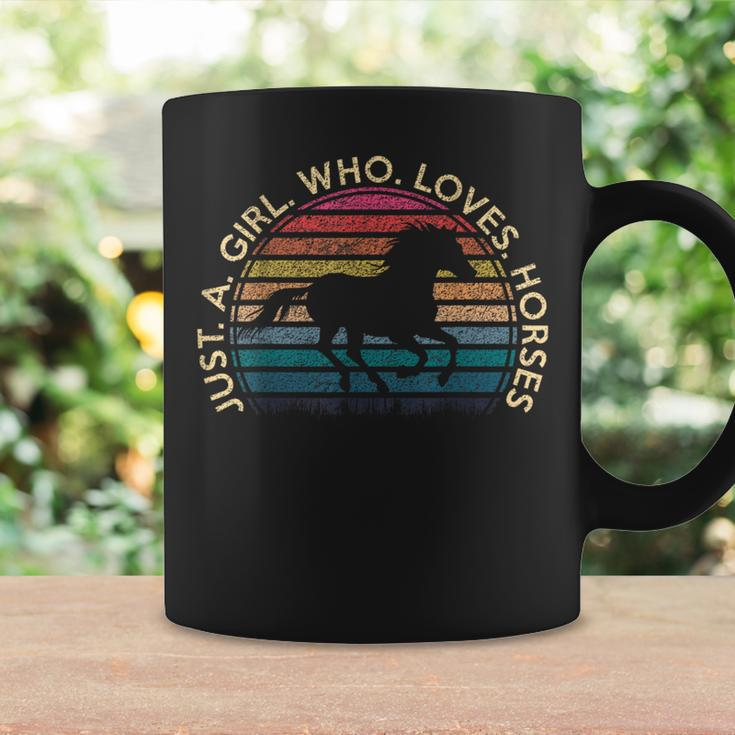 Just A Girl Who Loves Horses Retro Vintage Horseback Riding Coffee Mug Gifts ideas