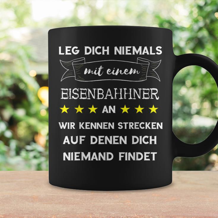 Leg Dich Niemal Mit Einem Eisenbahner An Schaffner Slogan Tassen Geschenkideen