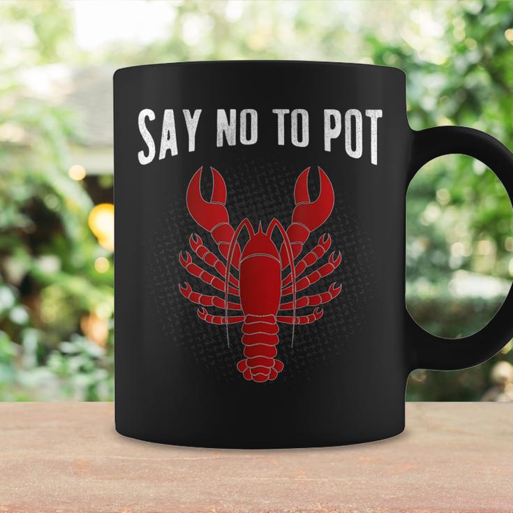 Lobster Retro Vintage Style & Women Coffee Mug Gifts ideas