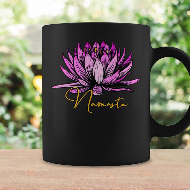 Lotusblüte Namaste Schwarzes Tassen, Entspannendes Yoga-Motiv Tee Geschenkideen