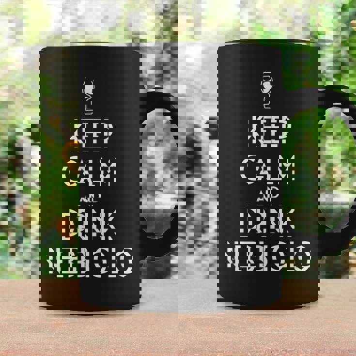 Mantener La Calma Y Beber Nebbiolo Italian Wine Lover Taza de café Ideas de regalos