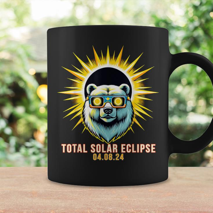 Polar Bear Watching Total Solar Eclipse Coffee Mug Gifts ideas