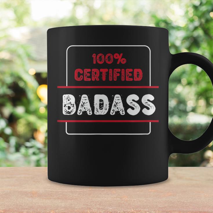 Schwarzes Tassen 100% Certified Badass, Coole Aufdruck Mode Geschenkideen