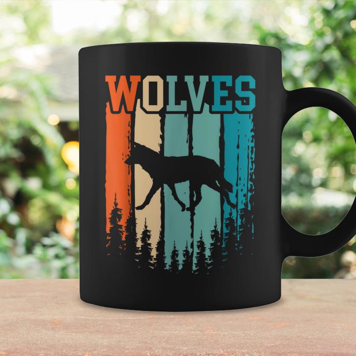 Wolves Retro Vintage Coffee Mug Gifts ideas